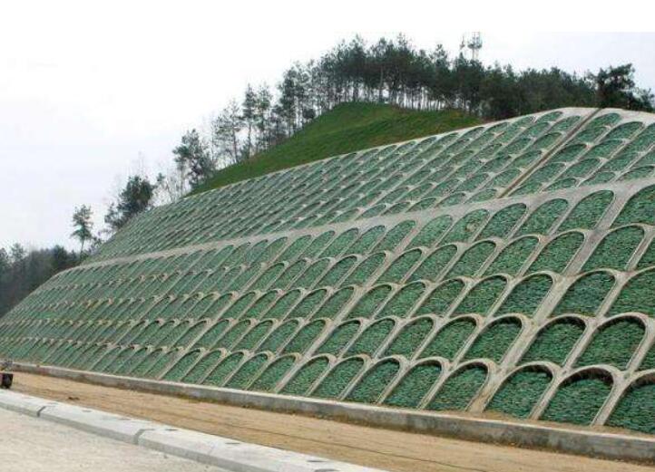 常見成都生態袋護坡施工步驟